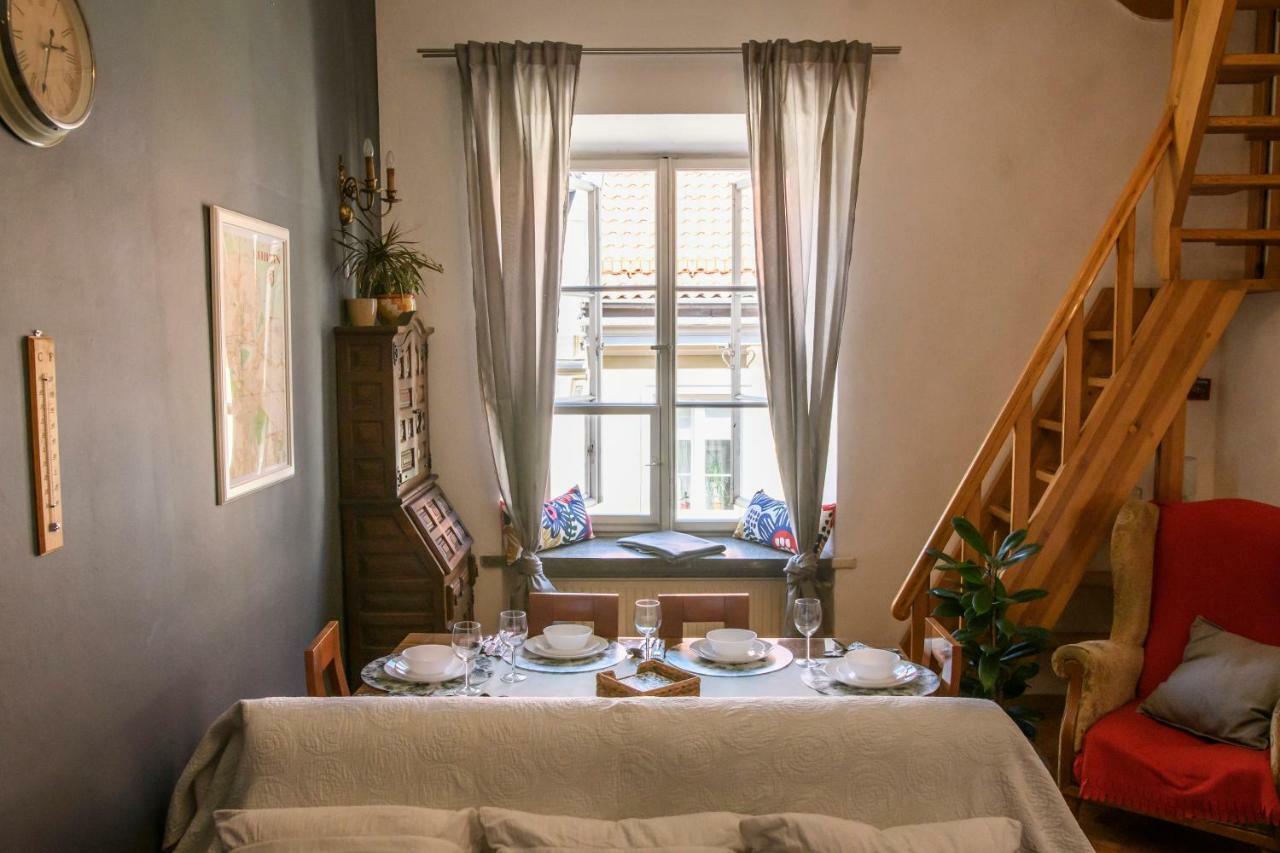 Old Town Folk Apartment Warsaw Exterior photo